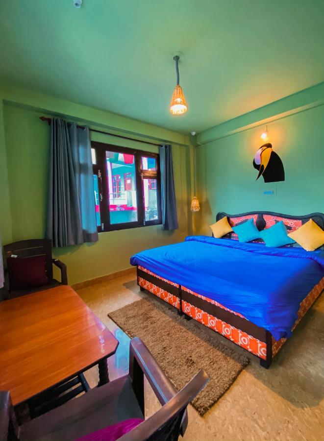 Nomads Hostel Tosh Экстерьер фото