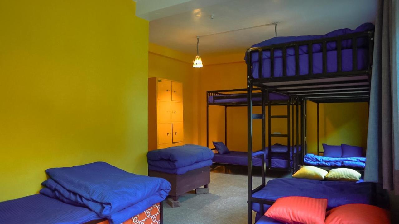 Nomads Hostel Tosh Экстерьер фото