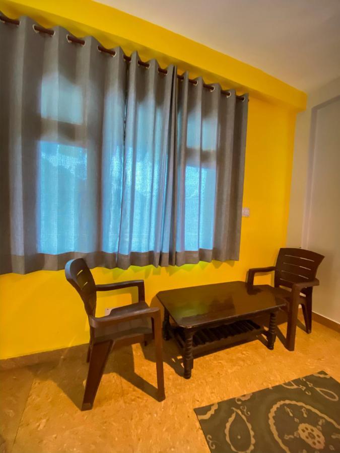 Nomads Hostel Tosh Экстерьер фото
