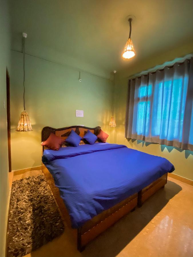 Nomads Hostel Tosh Экстерьер фото