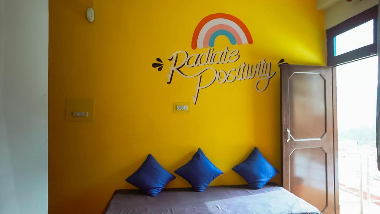 Nomads Hostel Tosh Экстерьер фото